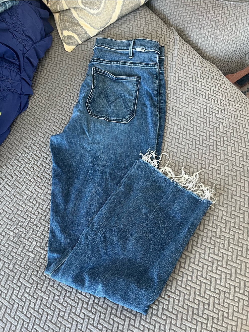 MOTHER High Rise Wide Leg Jeans in Medium Blue Wash - Picture 8 of 9